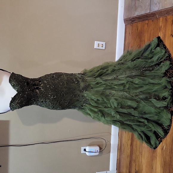 Jovani Dresses & Skirts - Jovani Mermaid Dress